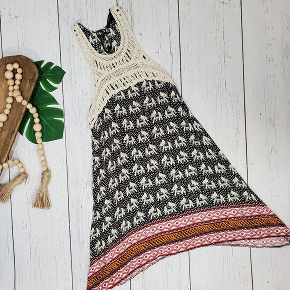 Dresses & Skirts - Forever 21 Boho Festival Elephant Dress Small